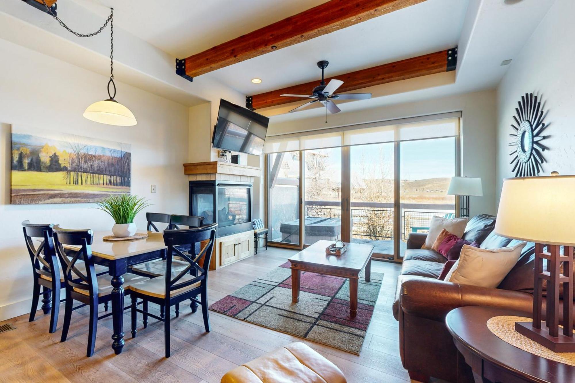 Newpark Townhomes 28 Парк Сити Екстериор снимка