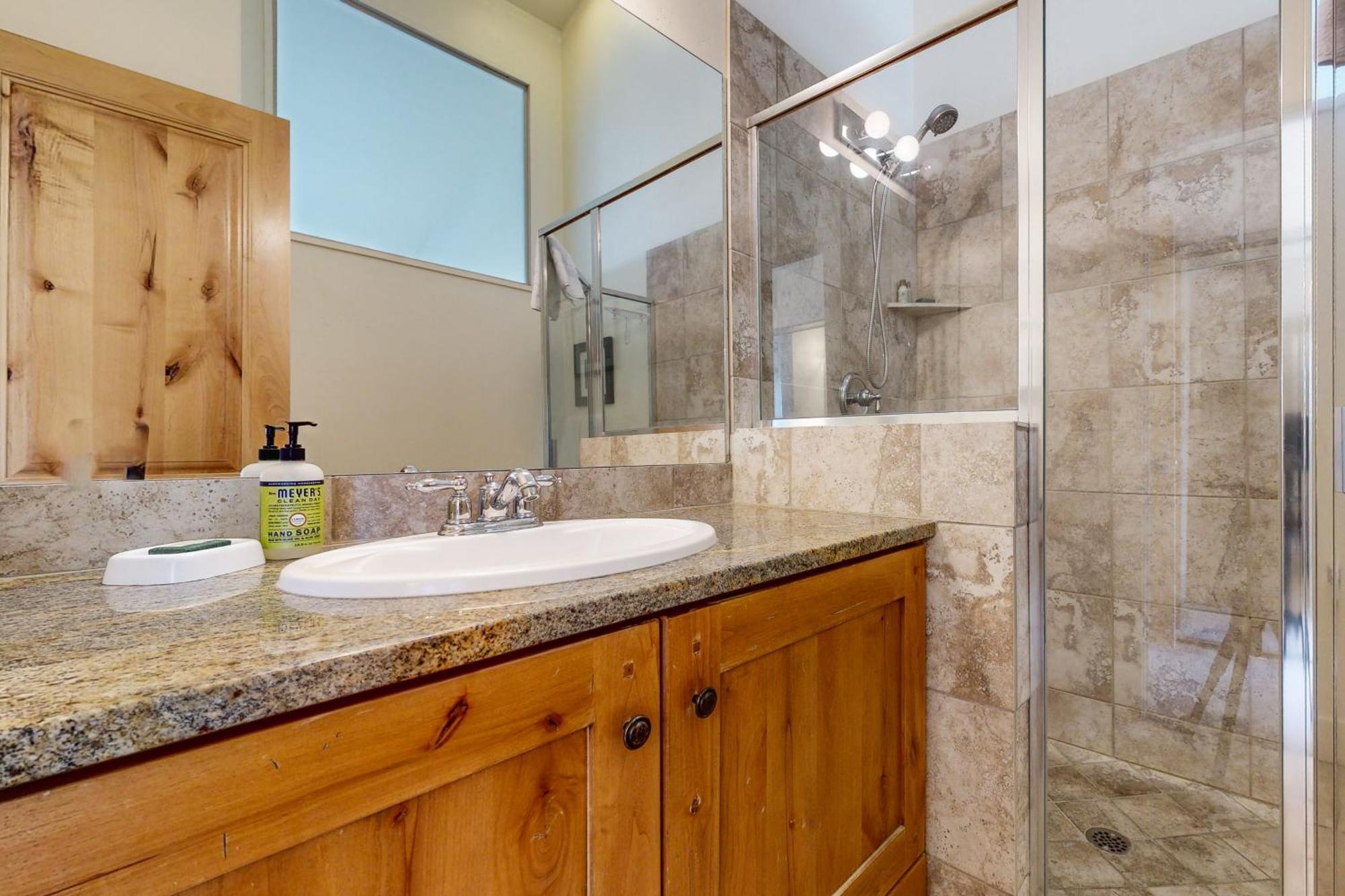 Newpark Townhomes 28 Парк Сити Екстериор снимка